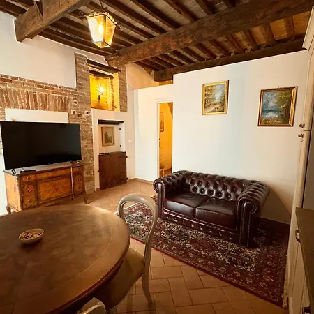 Dimora Borgo Dei Lanari * Città di Castello