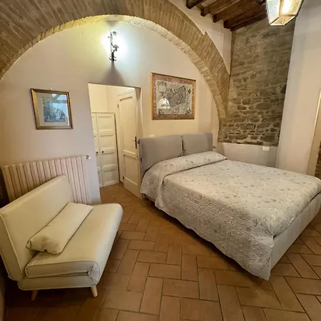 Dimora Borgo Dei Lanari * Città di Castello